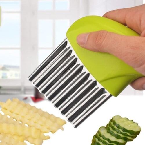 Portable Wavy French Fries Cutter Stainless Steel Potato Slicer Vegetable Chopper Potato Cutter Durable Kitchen Gadgets 2021