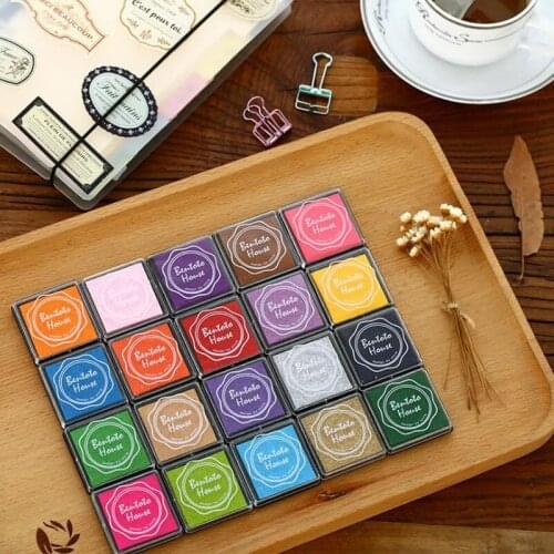 20 Pcs/set Hot 4cm Square Pure Color Colorful Ink Pads Mini Sponge DIY Stamp Ink Pad Children Student Prizes Party Favors