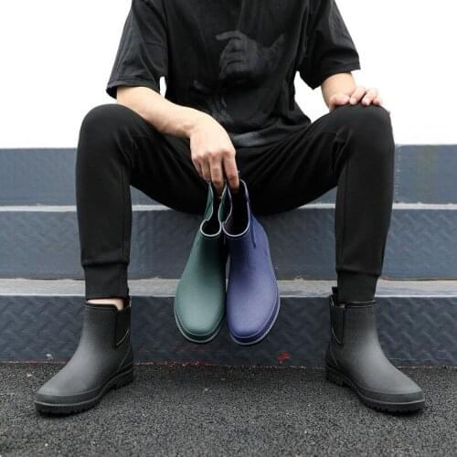Short water shoes mens rain shoes summer fashion wear resistant anti slip rain boots kitchen work fishing car washing shoes