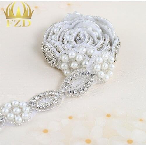 10yards) Wholesale 1 Yard Sewing On Hot Fix Sliver Beaded Crystal Rhinestone Applique and Trimming Bridal Dresses or Sash
