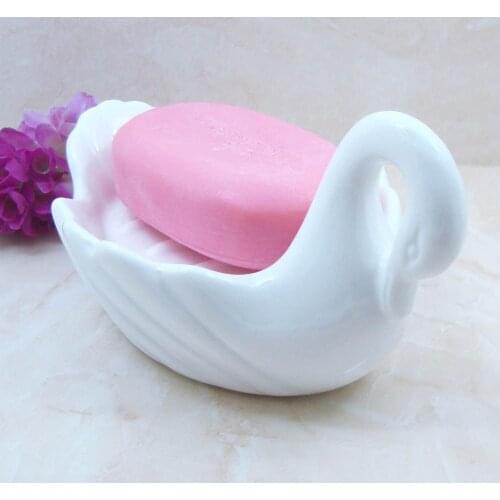 European Household Cute Swan Ceramic Soap Box Perforated Soap Dish Free Bathroom Countertop Decorative Storage Box 15*10.8cm