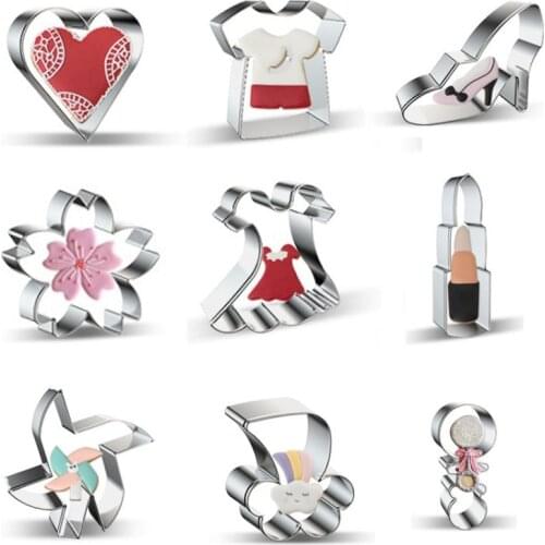 1pcs Patisserie Reposteria Cherry Blossoms Skirt Rattle Metal Cookie Cutter Fondant Cake Decor Biscuit Pastry Mold