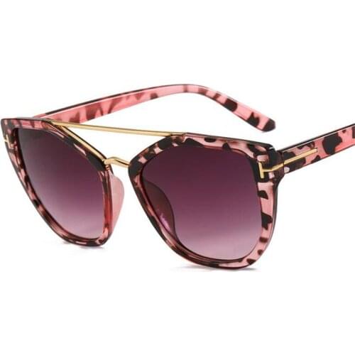 Strong Frame Sunglasses Women Vintage Sun Glasses Lady Shades Fashion Punk Eyewear Popular Trend Wrap Eyeglasses UV400