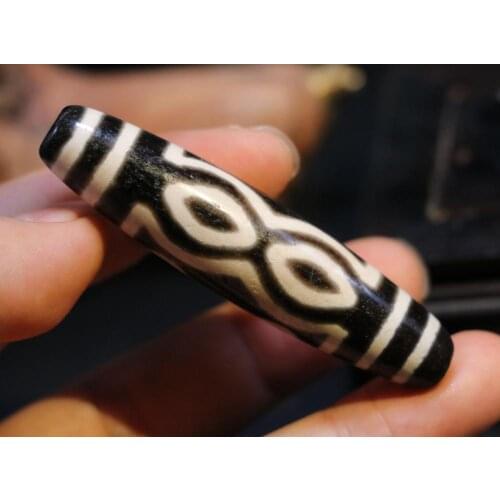 Magic Power Tibetan Old Agate Black White Line 7 Eye Totem Long dZi Bead Amulet Totem dZi Bead From Timestown