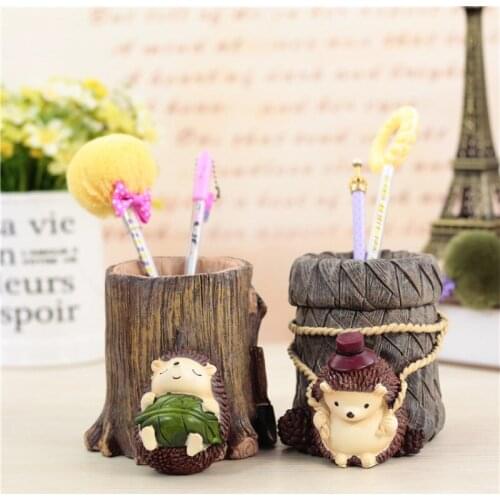 Creative Home Decoration Student Pen Inserted Hedgehog Pen Holder Ornaments Personality Novelty Birthday Gift Resin Crafts
