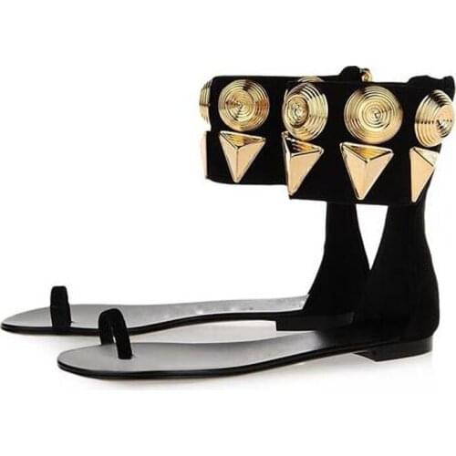 Fashion Metal Gold Studded Women Flat Sandals 2020 Summer Suede Leather Gladiator Sandals Ladies Causal Stripper Shoes For Woman