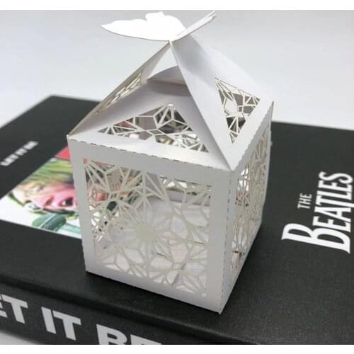 50pcs/lot White Pearl Paper Wedding Favour Dragee Boxes Laser Cut Cake Box Packaging Wedding Favors and Gift Boxes for Guest