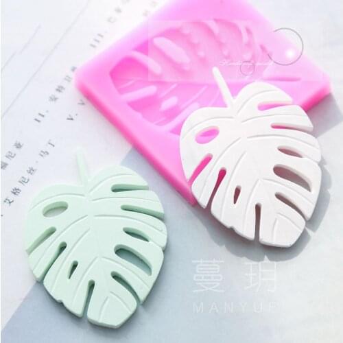 Relaxing Silicone Cake Molds