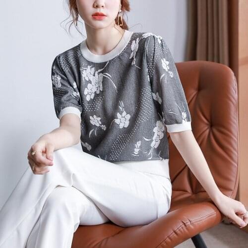 Ice silk short sleeve T-shirt womens 2021 new fashion summer middle sleeve womens top thin sweater Half Sleeve
