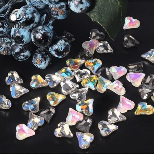 10pcs/case Nail Crystal Accessories 3D Nail Art Decorations Rhinestones Strass Shiny Light-sensitive Glass Heart Manicure 8*8