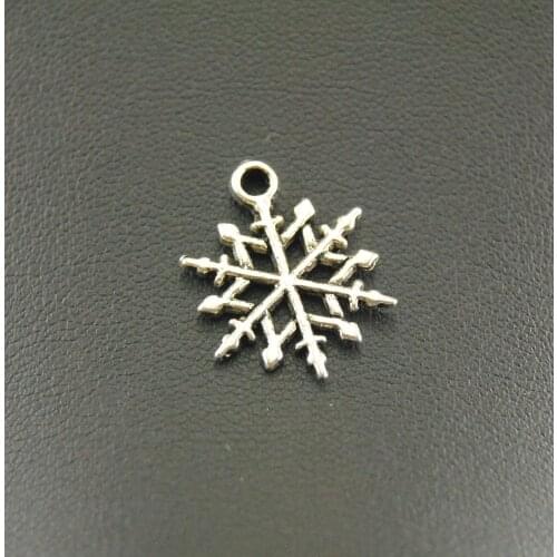 30 pcs Silver Color Christmas Snowflake Charm Pendants For Jewelry Making DIY 20x15mm A757