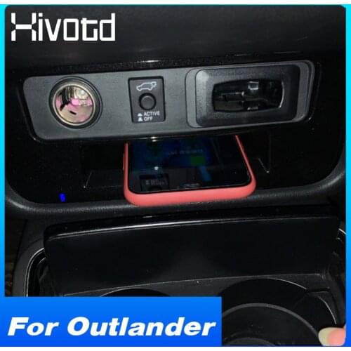 Car QI Wireless Charger For Mitsubishi Outlander 2020 -2015 Phone Fast Charging Plate Cellphone Holder Interior Accessories