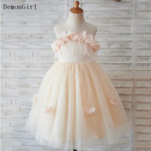 Cute Baby Girl Dress Feathers 3D Flowers Little Princess Birthday Dress Infant Toddler Dress for Ceremony Photoshoot