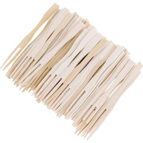 100pcs Disposable Forks Bamboo Fruit Forks 9cm Length Cocktail Fruit Picks Skewers Sticks Party Dessert Utensil