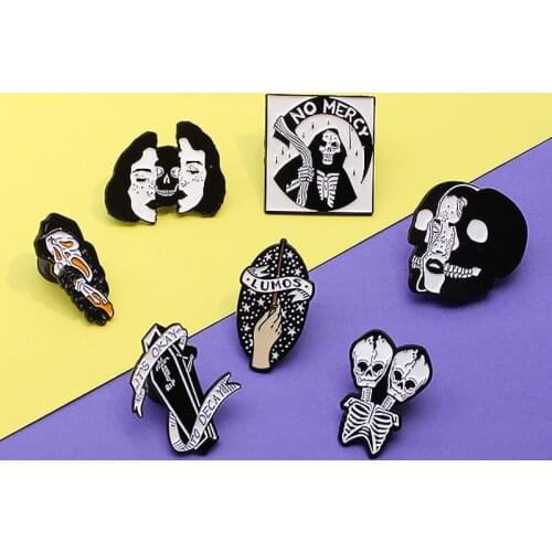 Black Punk Skull Brooches Coffin Death Reaper Magic Witch Wizard Sorcerer Enamel Pins Lapel Brooch Badges Pin Jewelry Bijoux