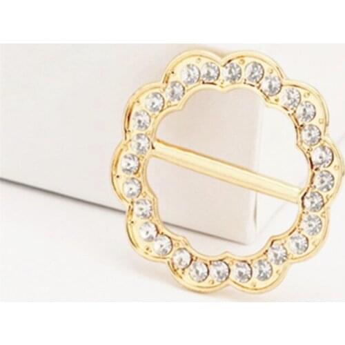 Crystal Brooches Lace Flower Brooch Shawl Ring Clip Scarves Fastener Silk Scarf Buckle Woman Brooches Jewelry Accessories