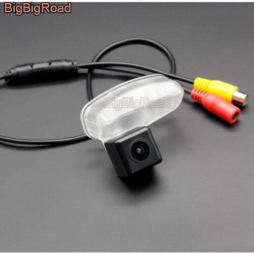 BigBigRoad Wireless Vehicle Rear View Backup Parking CCD Camera HD Color Image For Honda HRV HR-V Vezel 2013 2014 2015 2016 2017