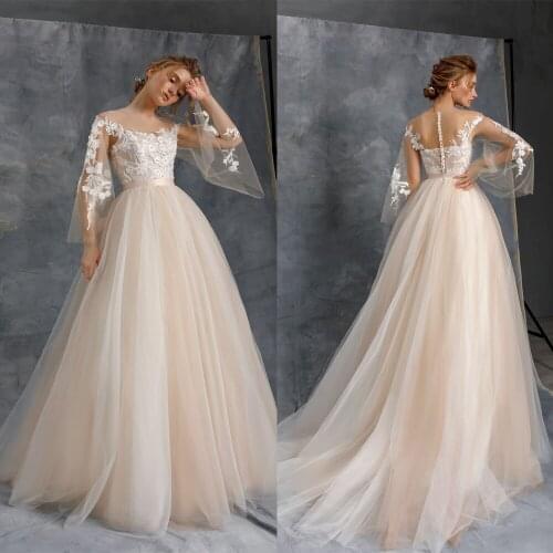 Long Sleeves Tulle Lace Appliques Wedding Dress With Buttons Back Spring Custom Online Bridal Gowns Beautiful Plus Size