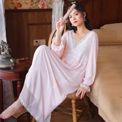 Roseheart Women White Sexy Sleepwear Night Dress Long Lace V Neck Female Nightwear Homewear Nightgown Court