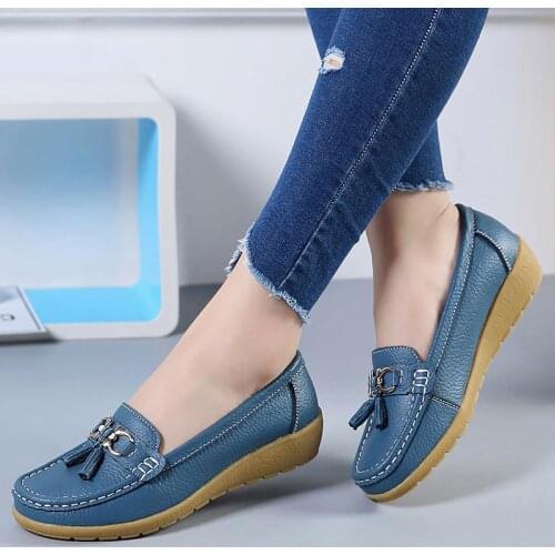 Women shoes 2021 mother summer shoes woman flats soft bottom genuine leather ladies ballet loafers flat shoes sneakers