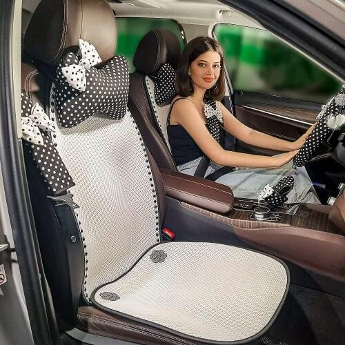 Accessory Car Interior Set Polka Dots Classic Fashion Steering Wheel Cover Seat Belt Pad Gear Handbrake Bowknot Cute Decor