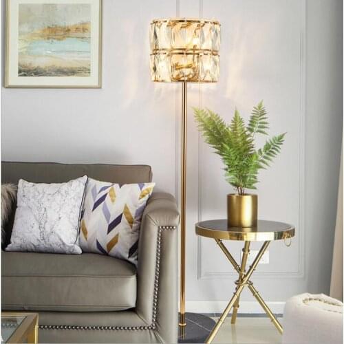 Light luxury living room clear crystal floor lamp post modern minimalist model room designer study bedroom floor lamp
