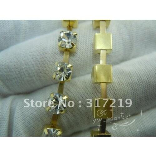 Free Shipping! SS22 10Yard Per Roll Crystal Rhinestone Gold Base Cup Chain Crystal Color!2012 Rhinestone Chain