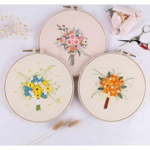 Flower Pattern DIY Embroidery Kit with Plastic Hoop Cross Stitch Needlework Sewing Art Handmade Embroidery Painting Home Decor