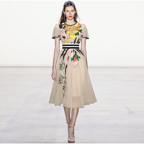 Qian Han Zi designer fashion summer dress Womens flower retro mesh elegant sequin embroidered dress