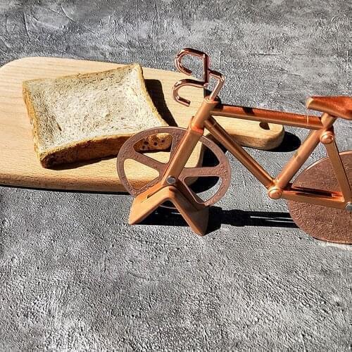 Cheap Cute Bicycle Pizza Cutter 2 Wheels Stainless Steel Pizza Knife Non-Stick Creative Home Decor Kitchen Gadget Baking Tools
