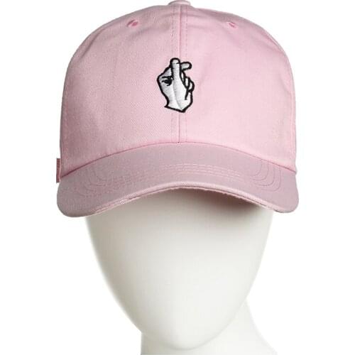 HW Boutique Baseball cap Love finger embroidery pattern Outdoor leisure cap Loves hat Brief Edition cap Hats for women Cap men