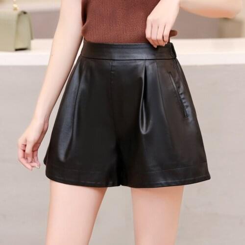 Casual Loose Faux Sheepskin Shorts Large Size Women Black Elastic Waist Wide Leg PU leather Short Pants Female Party Clothing