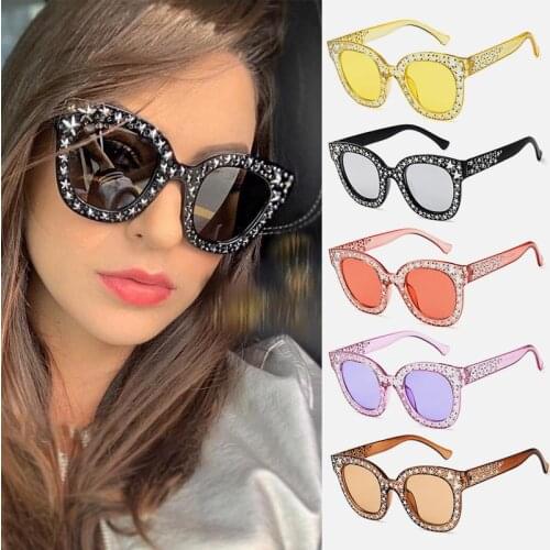 Ladies Cat Eye Sunglasses Anti-ultraviolet Transparent Ocean Color Lenses Stars Embellished Trendy Sunglasses Oculos Feminino