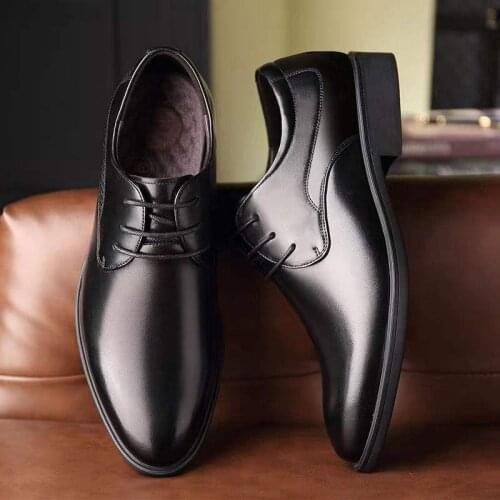 Mens ventilation black Korean shoes soft bottom work business dress shoes summer casual shoes men
