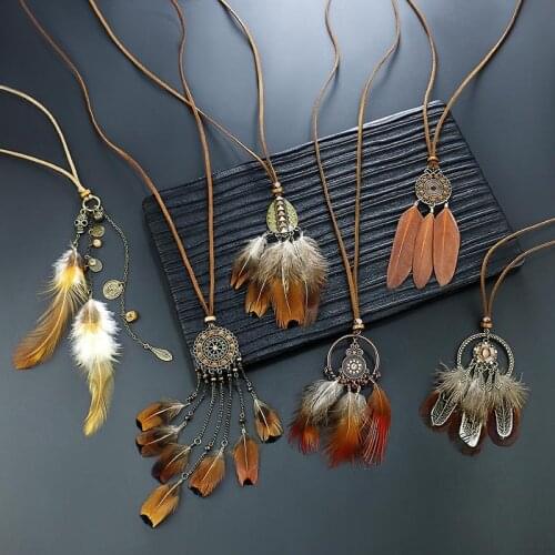 Bohemian Ethnic Style Long Necklace For Women Vintage Hand-woven Feather Tassel Pendant Necklace Sweater Chain