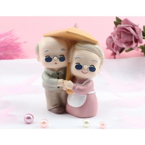 Grandfather Grandmother Resin Wedding Decoration Couples Crafts Baked Cake Decoration Home Decoration Accessories Christmas Gift