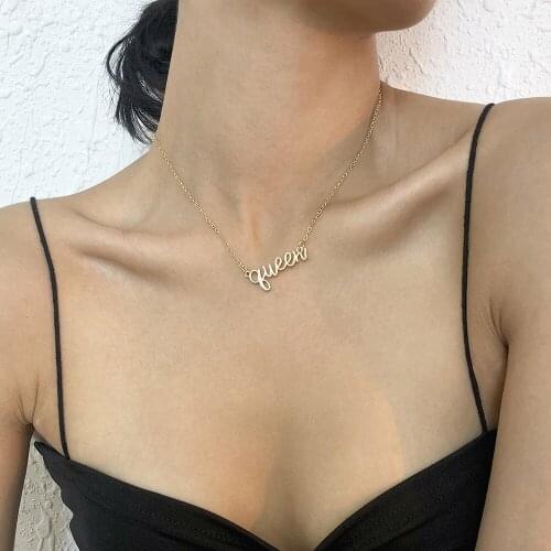 New Ins Queen Letter Pendant Necklaces Gold Chain Minimalist Clavicle Choker Necklaces For Women Female Jewelry Collares Gift
