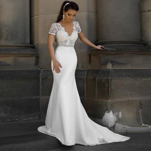 White/ Ivory Mermaid Wedding Dresses V-neck Short Sleeve Beading Belt Applique Sweep Train Bridal Gowns Robe De Mariage