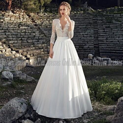 2021 New Elegant Vintage Custom Made V Neck Long Sleeves See-Through Backless Lace Appliques Satin A-Line Boho Wedding Dress Ves