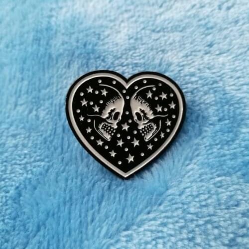 Lovers Hard Enamel Lapel Pin Valentine Gift Love Heart Badge