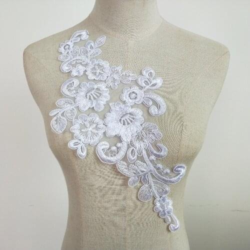 Exquisite white Lace Collar Clothes Applique Embroidery Lace Collar DIY Costume decor Neckline Sewing Crafts Supplies 1PCS sell