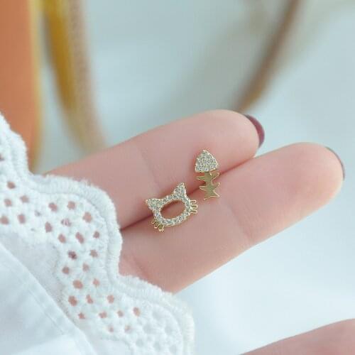 Korea New Fashion Jewelry 14K Real Gold plated Zircon Cat Fish Asymmetric Earrings Cute Student Gift Womens Daily Earrings
