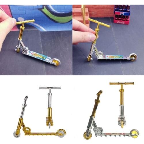 Mini Scooter Two Wheel Scooter Childrens Educational Toys Finger Scooter Bike Fingerboard Skateboard Mini Simulation Car Toy
