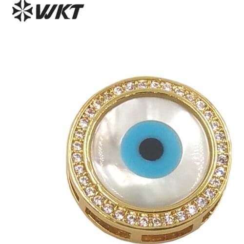 WT-MP204 Wholesale fashion gold electroplated round charming Evil eye cubic zircon Pendants Friends gift pendant