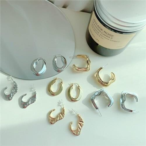 WTLTC Vintage Geometric Hoop Earrings for Women Statement Irregular Hoops Earrings 3 Designs Metal Big Earrings Wholesale 2021