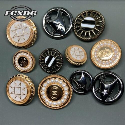 10pcs Round Black Buttons for Sewing and Needlework Snaps for Clothes DIY Sewing Accessories Button Fashion Buttons for Clothing