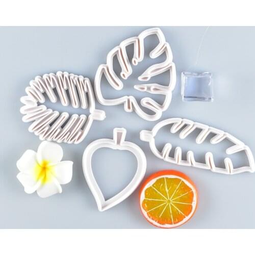 4Pcs/Set Tropical Leaves Mold Reusable Cake Decoration White Kitchen Cutter Molds Plastic 3D Handmade Mould DIY Baking Tool
