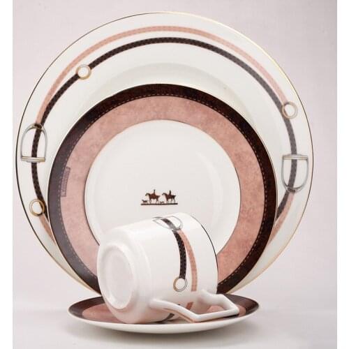 Steak Flat Tray 10inch Horse Design Dinner Plate Coffee Cup And Saucer Bone China Dinnerware Set Dessert Dish Pink Belt Design