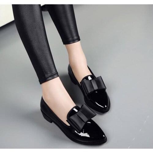New Patent Leather Women Pumps Fashion Bow knot Shiny Block Chunky Low Heels Single Shoes Woman Pointed Toe Pumps Zapato Mujer