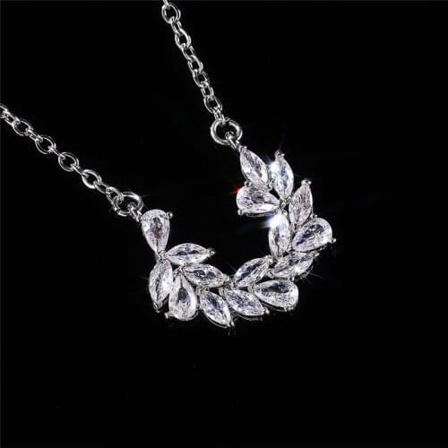 Huitan Temperament Elegant Women Necklace Silver Color Accessories for Party Marquise/Teardrop CZ Design Statement Girl Necklace
